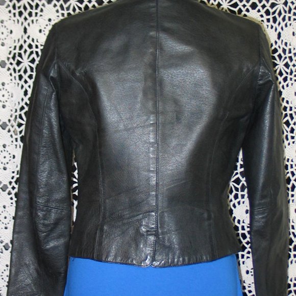 Le Chateau dark brown leather jacket.(L0010) - Picture 2 of 3